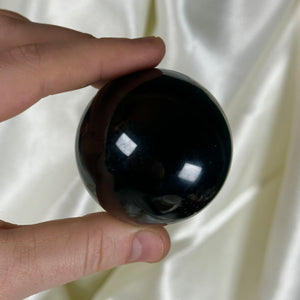 5.8oz Obsidian Sphere