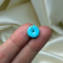 Load image into Gallery viewer, High Quality American Turquoise Donut Carving A
