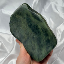 Load image into Gallery viewer, Genuine Canadian Nephrite Jade Trinket Dish / Bowl
