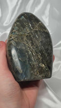 Load and play video in Gallery viewer, XL Silver and Purple Labradorite Freeform (1lb 14oz)
