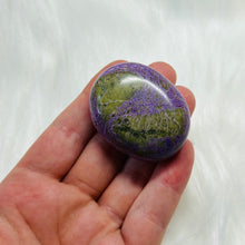 Load image into Gallery viewer, Stichtite with Serpentine Palmstone 2 (Atlantisite)

