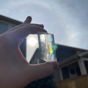 Rainbow-filled Optical Calcite Freeform 2