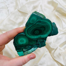 Load image into Gallery viewer, XL Top Quality Polished Malachite Slab 7
