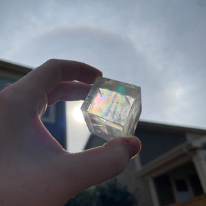 Rainbow-filled Optical Calcite Freeform 4