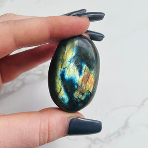 “The Earth” Labradorite Palmstone
