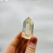 Load image into Gallery viewer, Natural Champagne Citrine Tower with Near-Perfect Clarity

