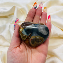 Load image into Gallery viewer, Polychrome Jasper Heart Carving 8
