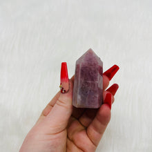 Load image into Gallery viewer, Lavender Rose Quartz Tower 6
