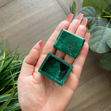 Load image into Gallery viewer, Top Quality Malachite Trinket Box 2 (Small)
