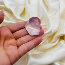 Load image into Gallery viewer, Ultra Gemmy Mozambique Rose Quartz Freeform 17
