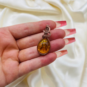 Natural Amber Wire Wrapped Pendant 1
