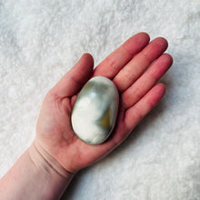 Load image into Gallery viewer, Orca Agate Palmstone 2
