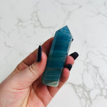 Load image into Gallery viewer, Lemurian Aquatine Blue Onyx Tower 1
