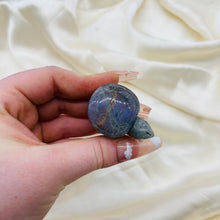 Load image into Gallery viewer, Rare Purple/Pink Labradorite Turtle Carving 19
