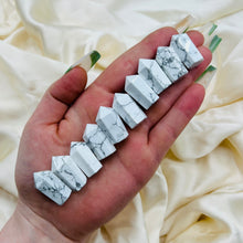 Load image into Gallery viewer, Mini Howlite Tower Carvings
