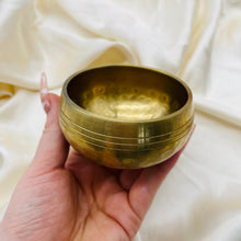 Load image into Gallery viewer, Singing Bowl (1)

