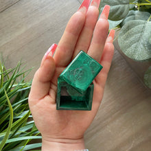 Load image into Gallery viewer, Top Quality Malachite Trinket Box 2 (Small)
