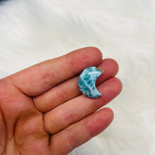 Load image into Gallery viewer, Top Quality Larimar Moon Carving 14
