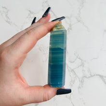 Load image into Gallery viewer, Lemurian Aquatine Blue Onyx Tower 4
